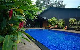 D Fort Hotel Kollam